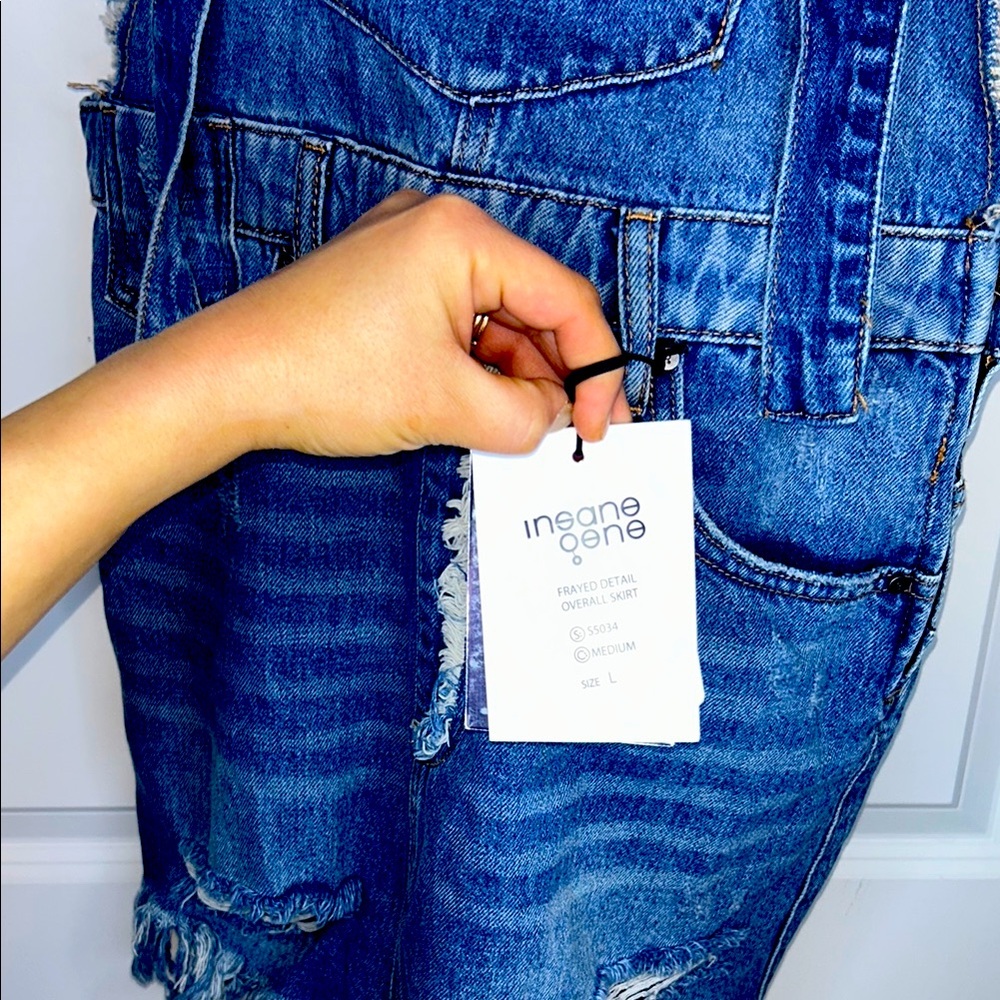 Insane Gene Simple Day - Frayed Detailed Denim Overall
Mini Dress Size Large - Picture 9 of 12